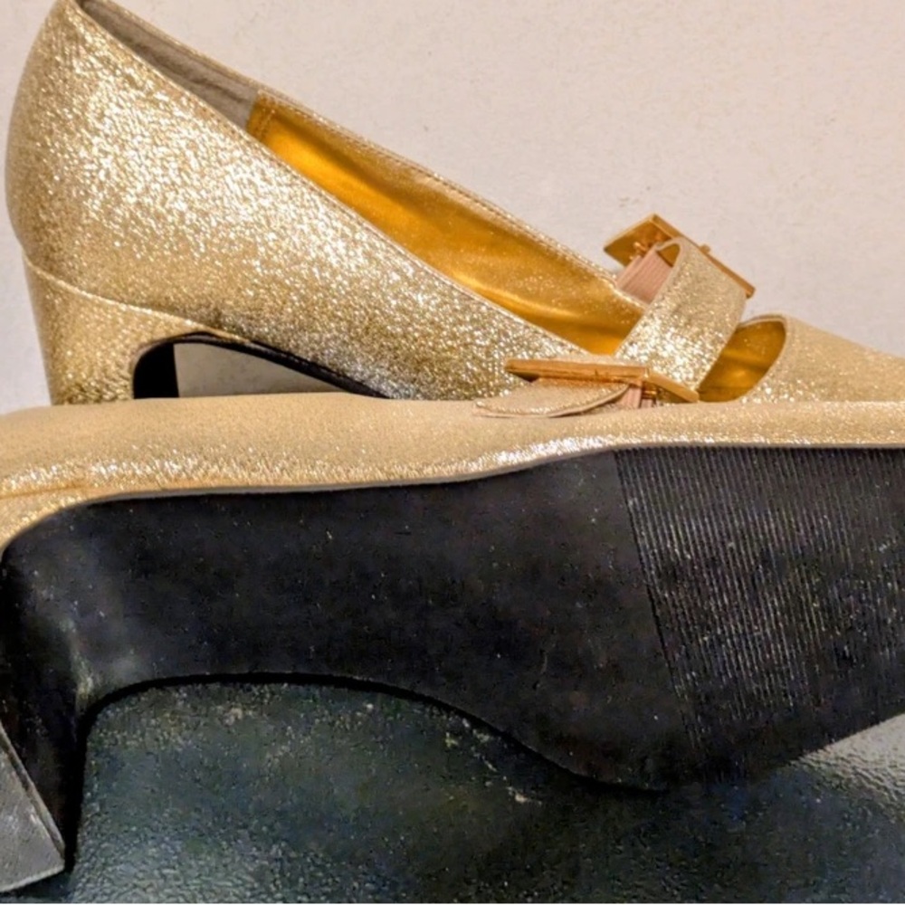 L'Oreal Women's Glittering Gold Heels - Picture 3 of 3